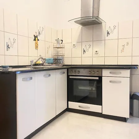 Apartment Center Old Town - 1min To Palace